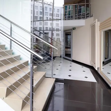 Riverside Design With Underground Private Parking ריגה