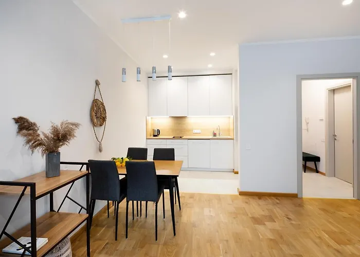 Dzīvoklis Riverside Design With Underground Private Parking Riga